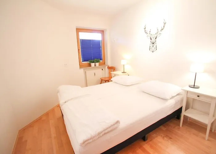 77 - 23 * 克尼格利斯滕