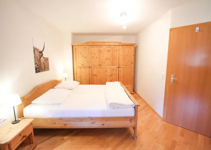 77 - 23 Apartamento *